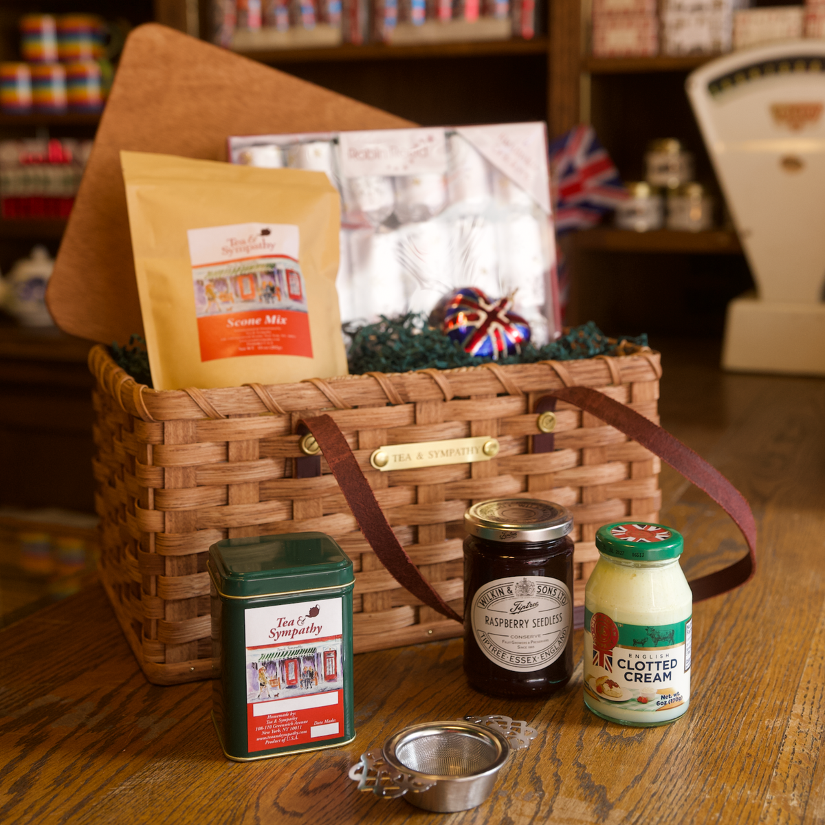 Small Christmas Hamper
