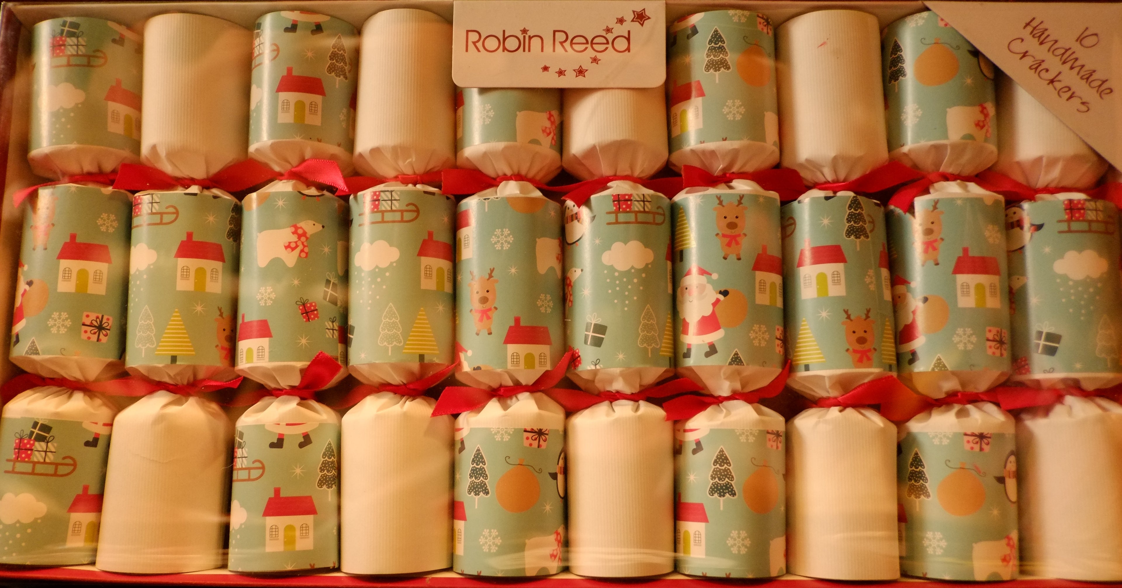 Christmas Cuties Crackers x 10