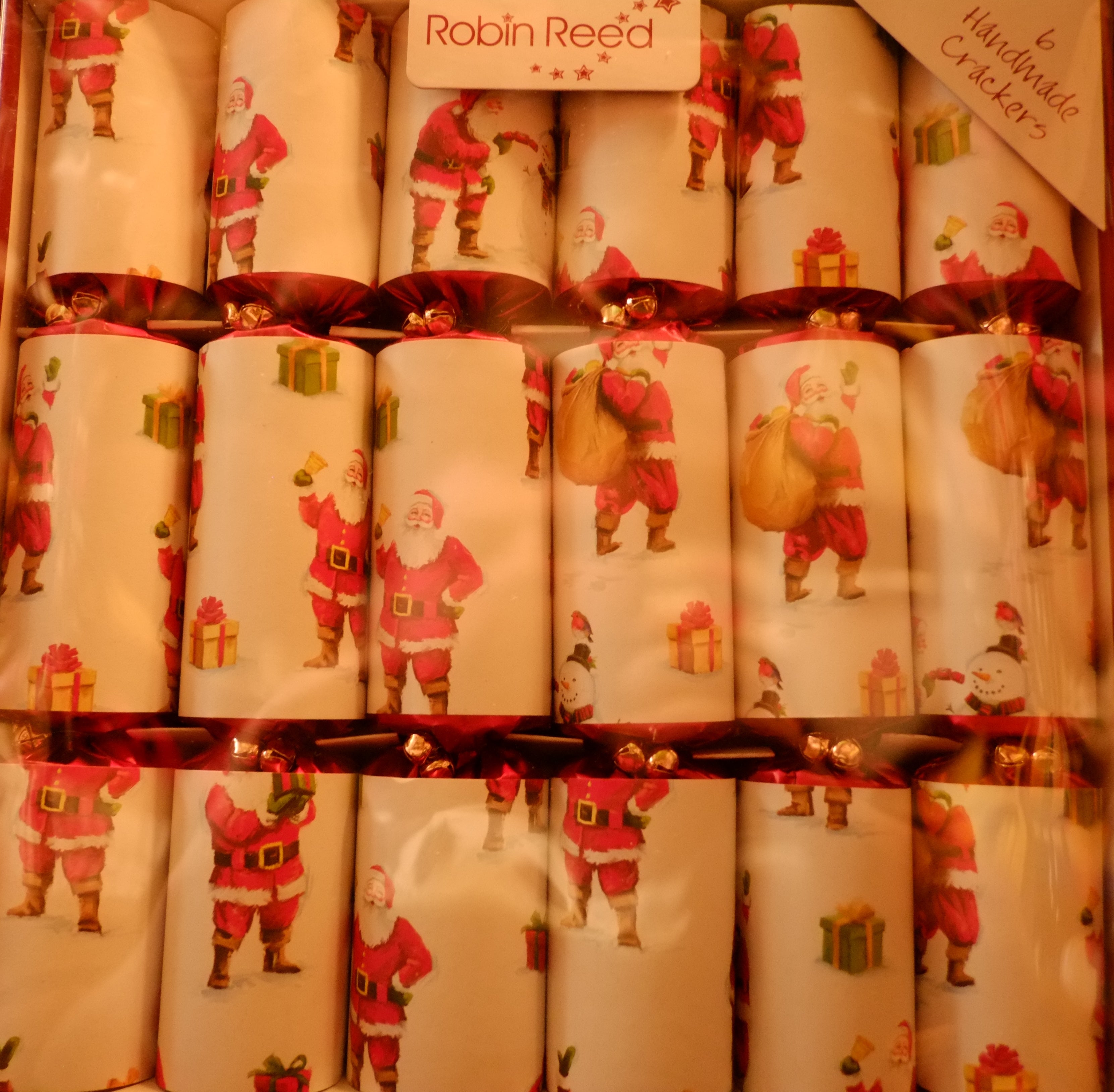 Traditional Santa Crackers x 6